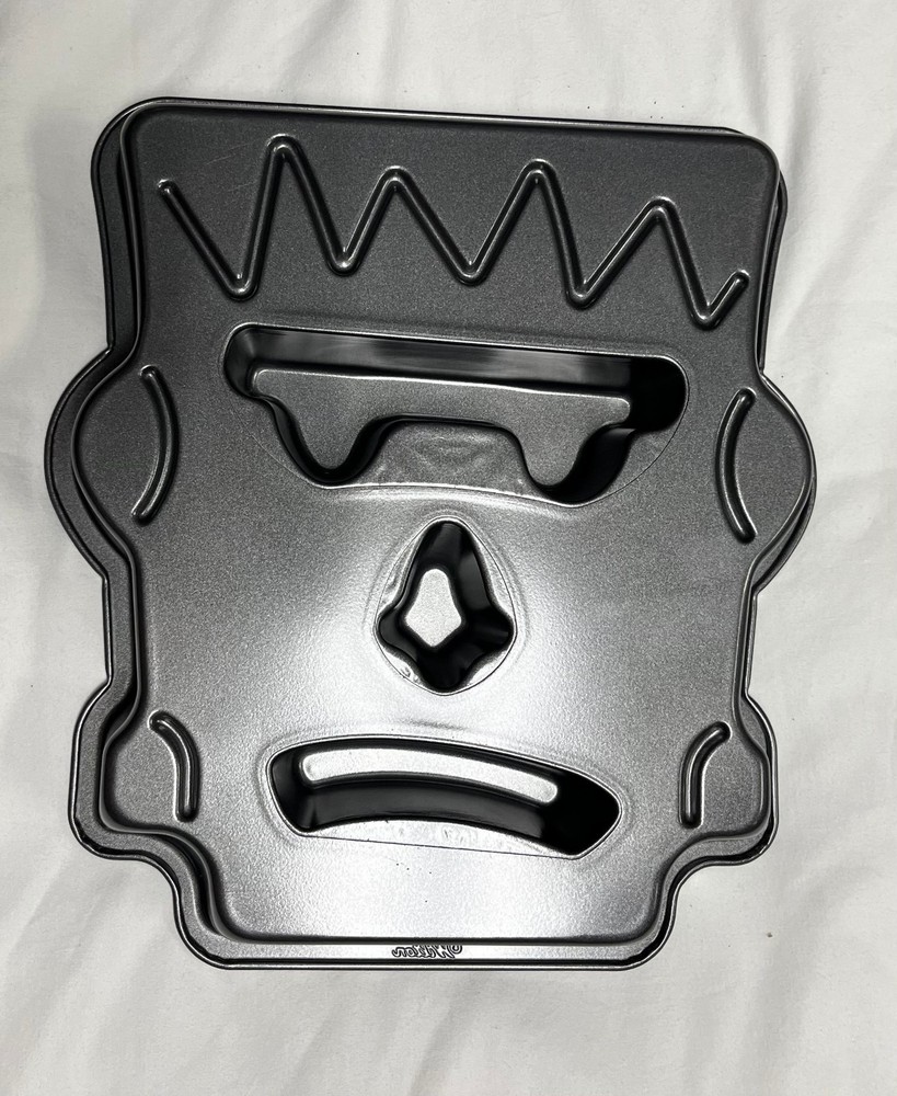 Wilton Halloween Cake Pan Frankenstein Head