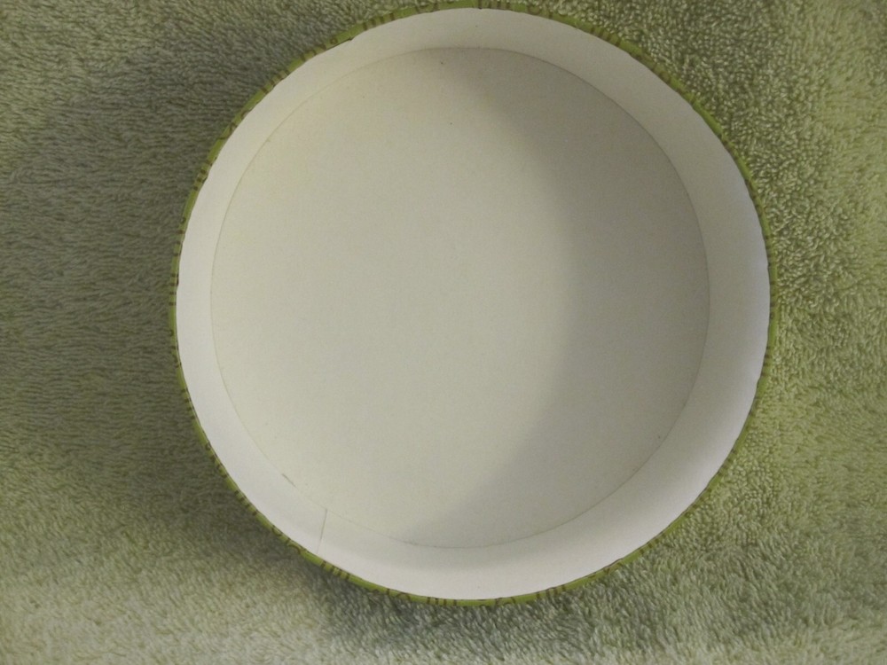 Harry & David Empty 6 1/4" Rnd. Cardboard Storage Box