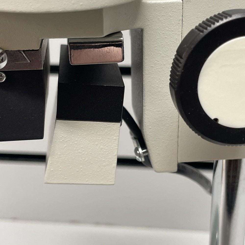 Wards Microscope - Untested - No Power Supply - UNTESTED