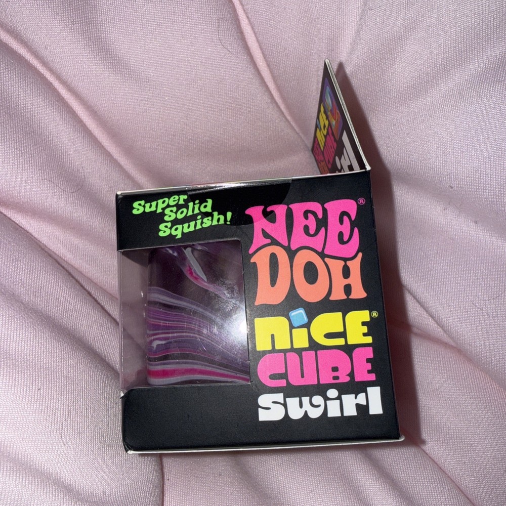 NeeDoh Nice Cube Swirl. Super Solid Squish. Pink, Purple and White.