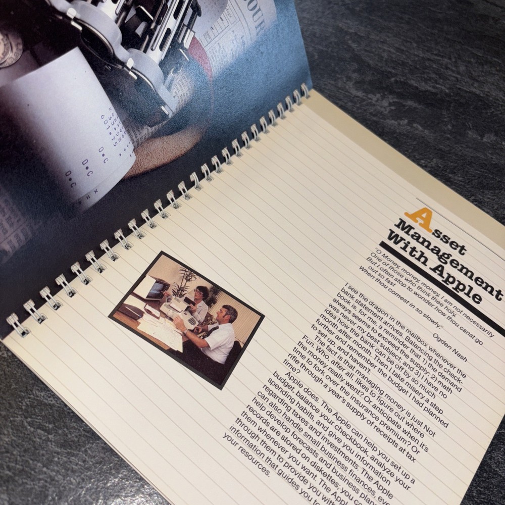 Apple Computer Family System Owner's / Reference Setup Guide 1981 #R