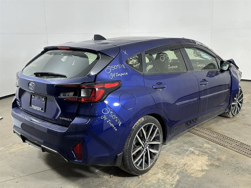 IMPREZA 2024 Camera/Projector 2782223