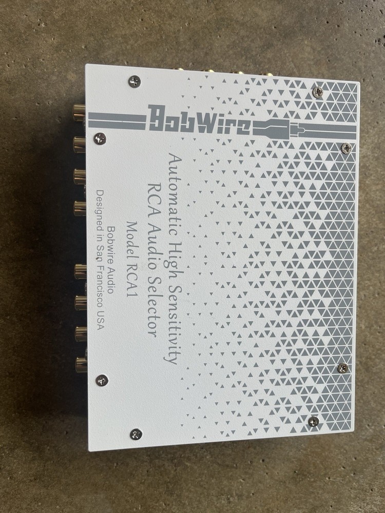 Bobwire Audio Automatic High Sensitivity RCA Audio Selector RCA1