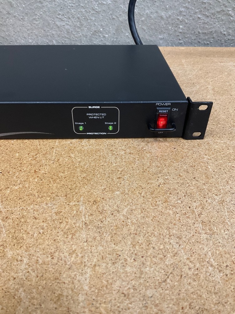 Middle Atlantic RLNK-SW620R Controlled Power Switch Rackmount