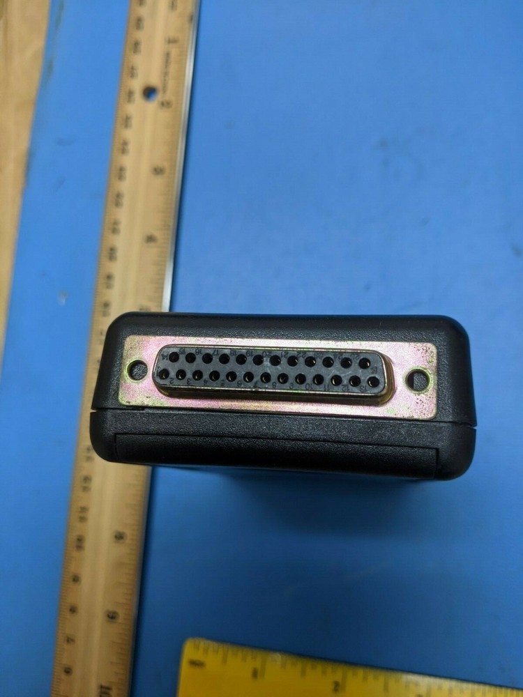 ADAPTER UNIVERSAL JTECH , ( ONE )