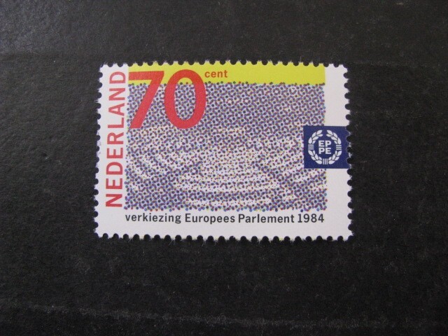 Netherlands Stamp Issue Complete Scott # 655 Unused Never Hinged