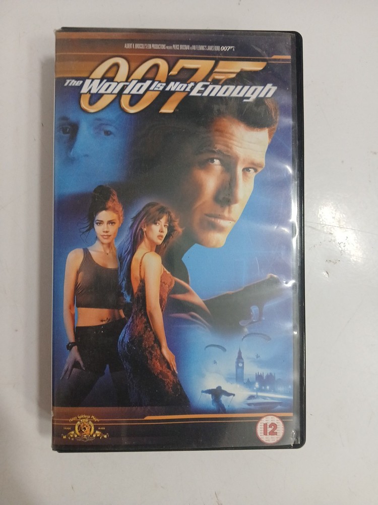 18x James Bond VHS Video Collection