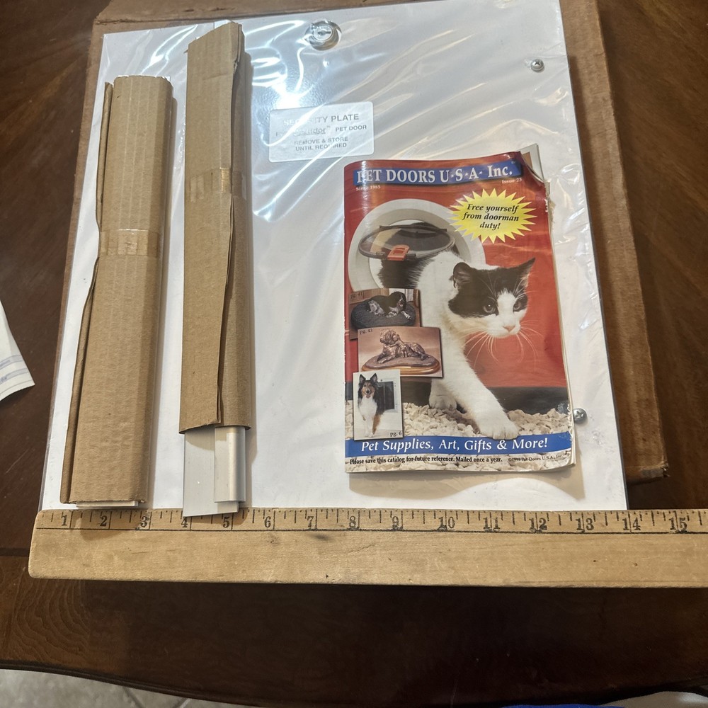 PlexiDor Performance Pet Doors Wall Mount White MEDIUM Dog Door