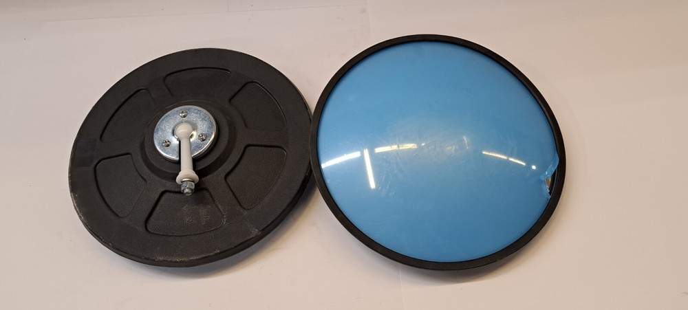 CONVEX MIRROR ROUNDED 12" DIAM W/ 15" MOUNTING BRACKET