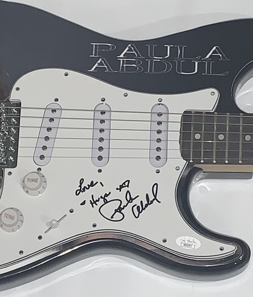 PAULA ABDUL SIGNED CUSTOM ELECTRIC GUITAR LEGEND JSA COA