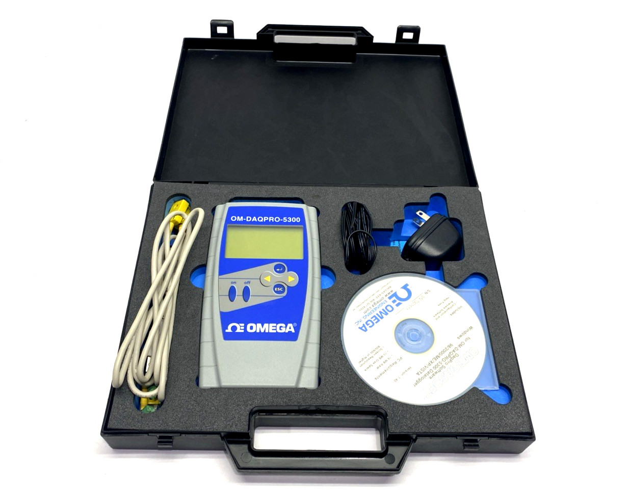 Omega DB5300-OM Portable Handheld Data Logger 8-Ch OM-DAQPRO-5300