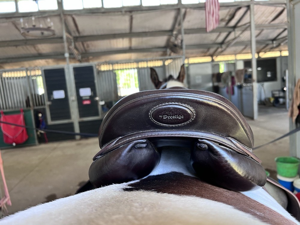Prestige Roma Jump Saddle