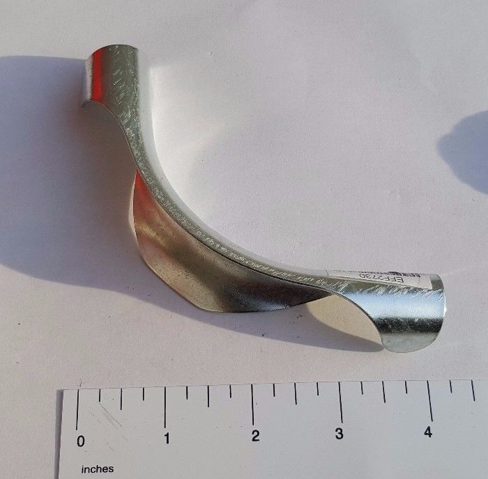 100 PIECES 3/8" - 1/2" PEX TUBING BEND SUPPORTS METAL