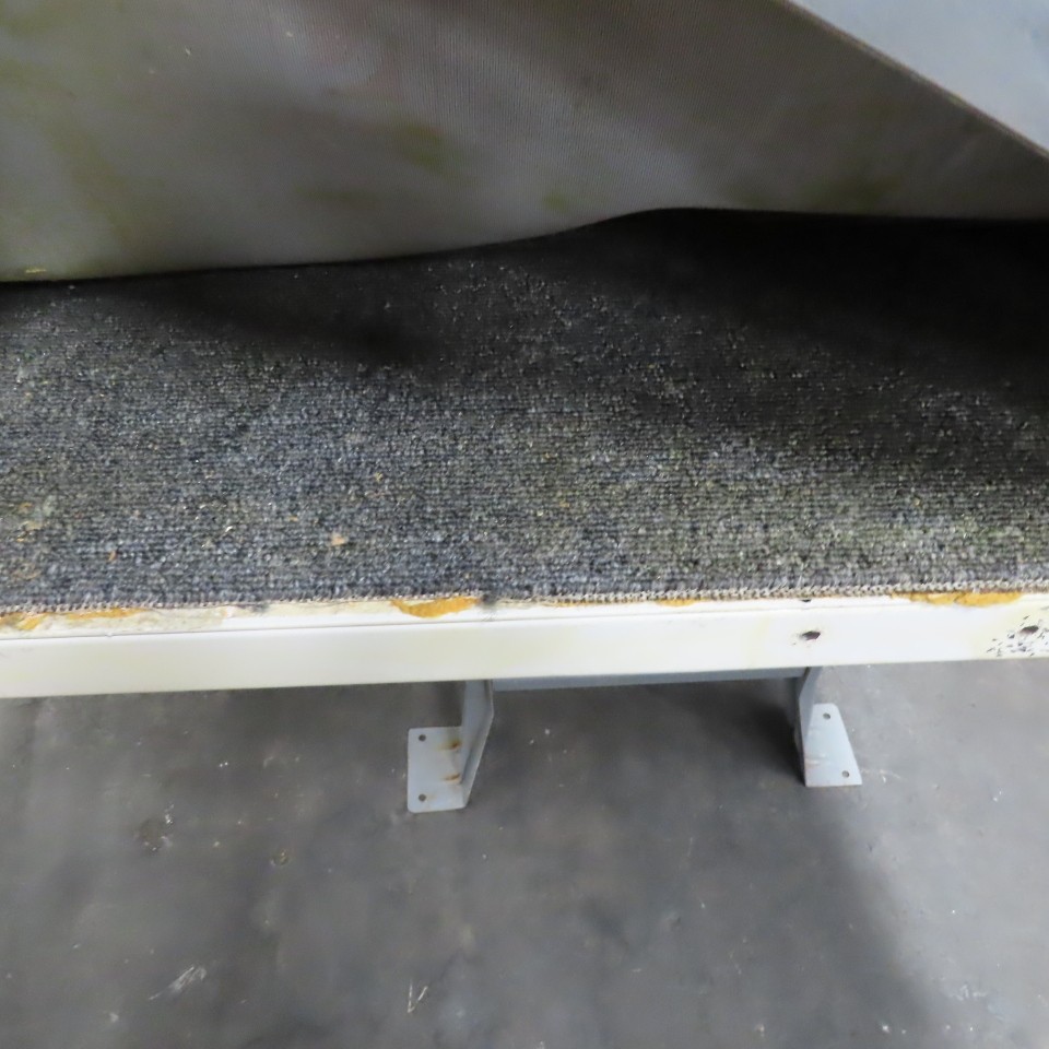 Steel Assembly Packing Table Work Bench W/ Covered Top