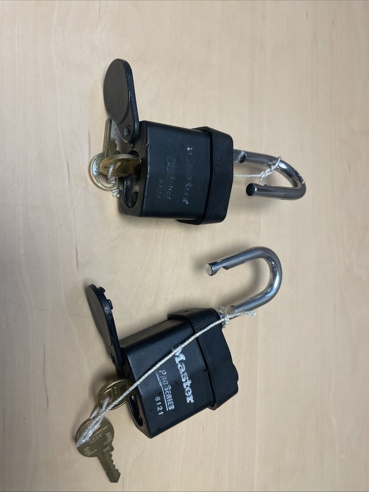 Master Pro series 6121 keyed the same padlocks set of 2, Same Keys