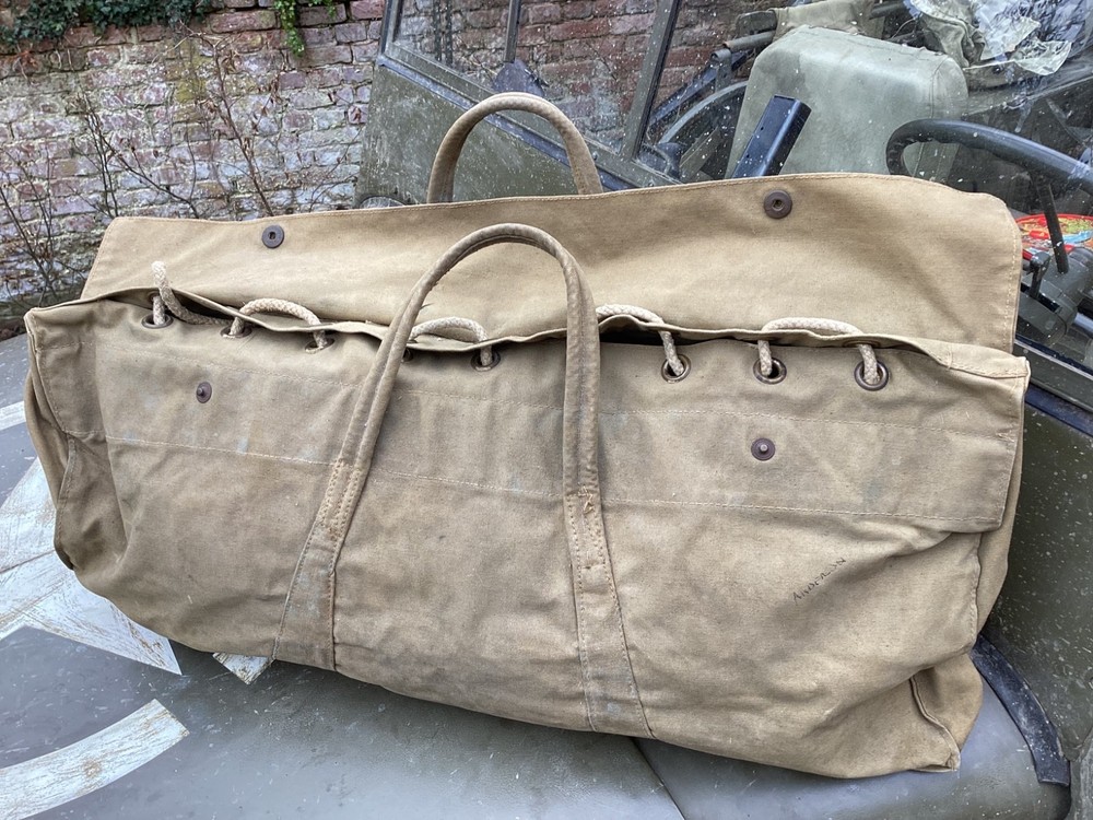 original 1943 dated british airborne ww2 or ATS canvas kit or parachute bag