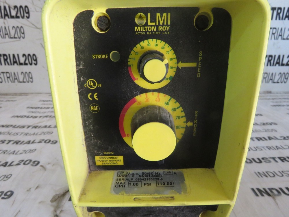 LMI DOSING PUMP AA151-498SI USED