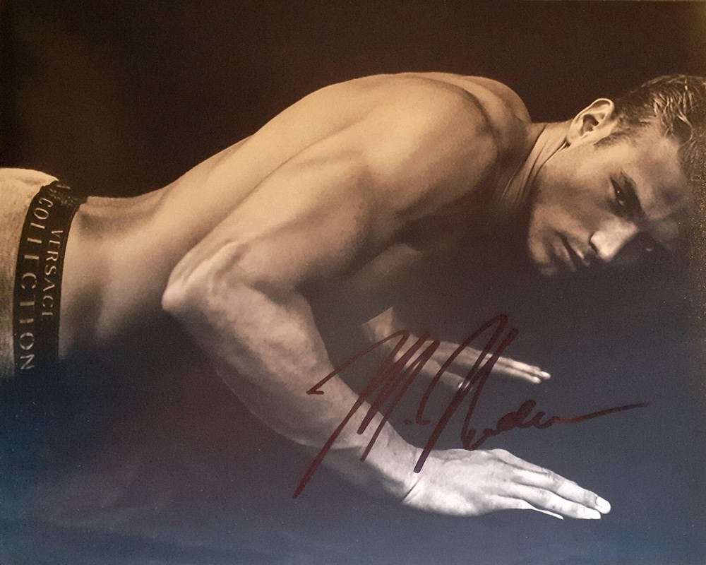 Matthew Noszka signed 8x10