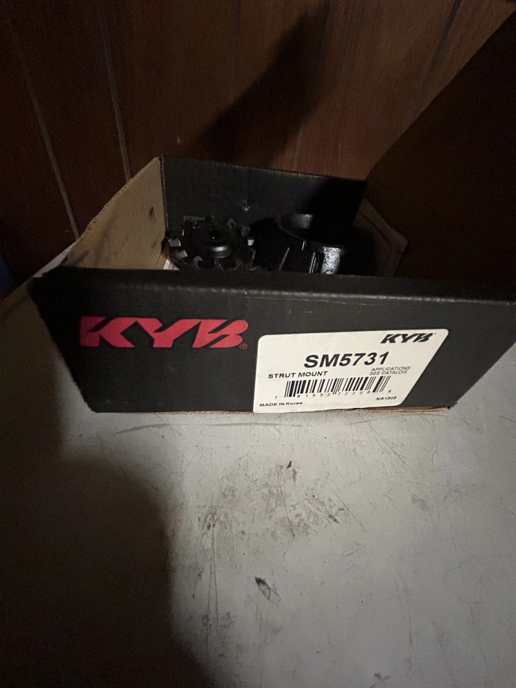 KYB SM5731 Strut Mount Assembly Front Upper Rubber Metal Black Replacement