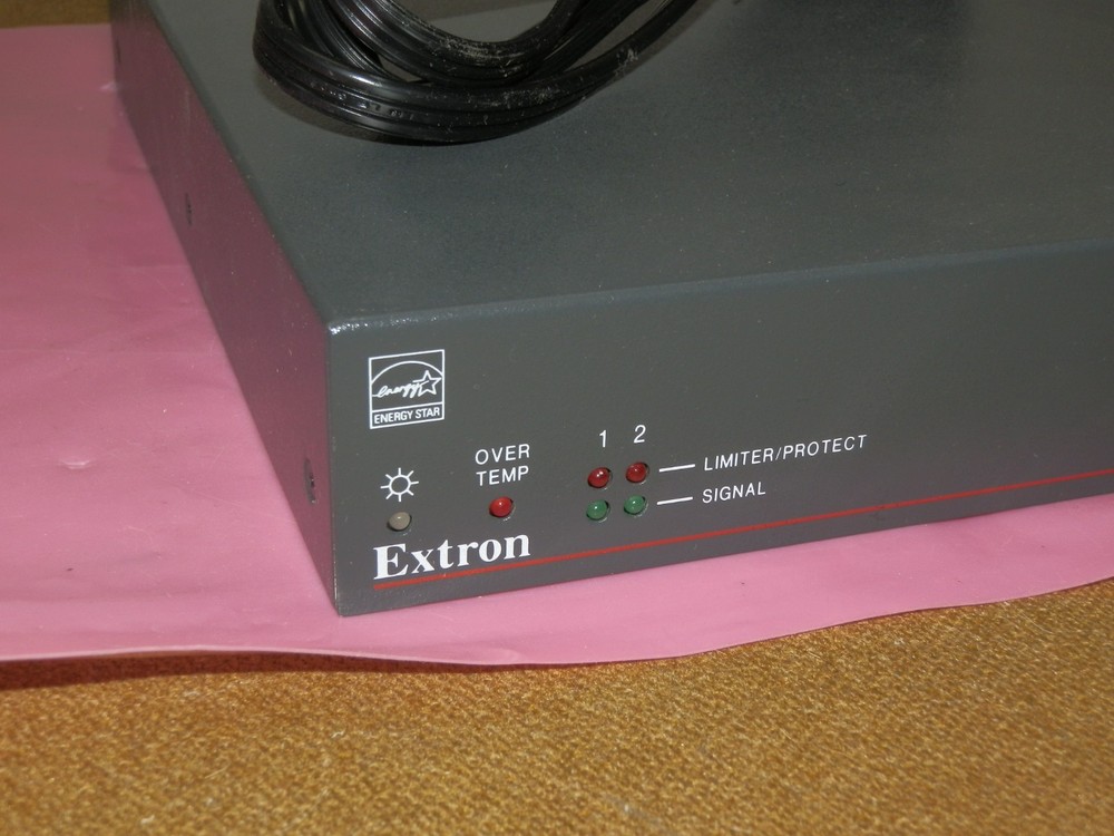 EXTRON XPA 1002 PLUS Two Channel Xtra Power Amplifier