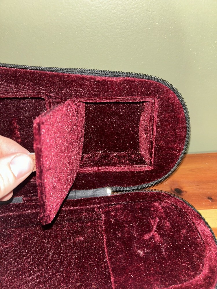 Durable Cloth Fluff Triangle Shape Case with Red Lining for 4/4 Violin Black