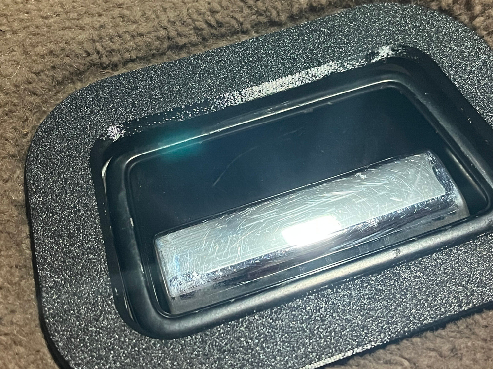 LAND ROVER RANGE ROVER CLASSIC COUNTY 1987-1995 TAILGATE REAR INNER HANDLE TRIM