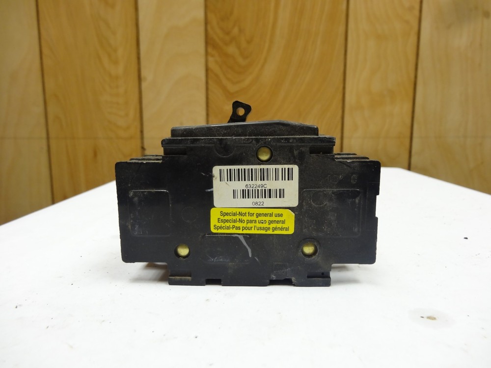 Square D Circuit Breaker 2 pole unit; Issue No. AD9398-- "USED"