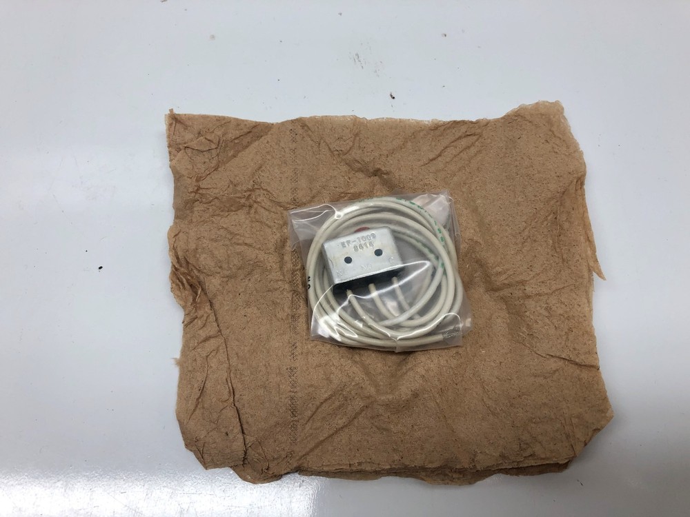 NEW MICRO SENSITIVE SWITCH EF1009