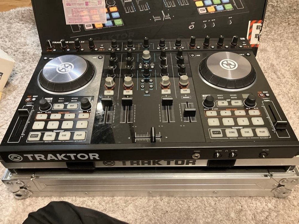 Native Instruments Traktor Kontrol S4 MK2 Good GP
