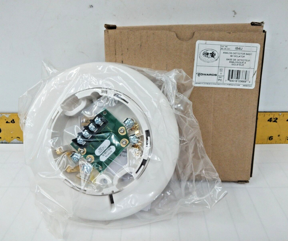NEW EDWARDS ANALOG DETECTOR BASE WITH ISOLATOR  IB4U