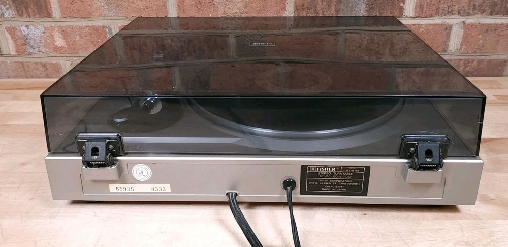 Fisher MT- 6118 Semi Automatic Turntable Record Player Tested Working