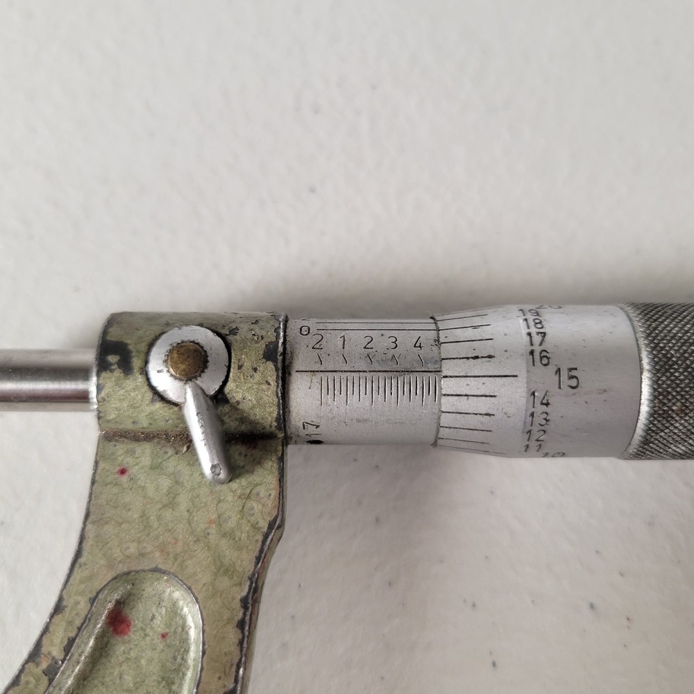 Fowler Helios Micrometer, 2” - 3" Range .0001 Ratcheting Locking Vintage