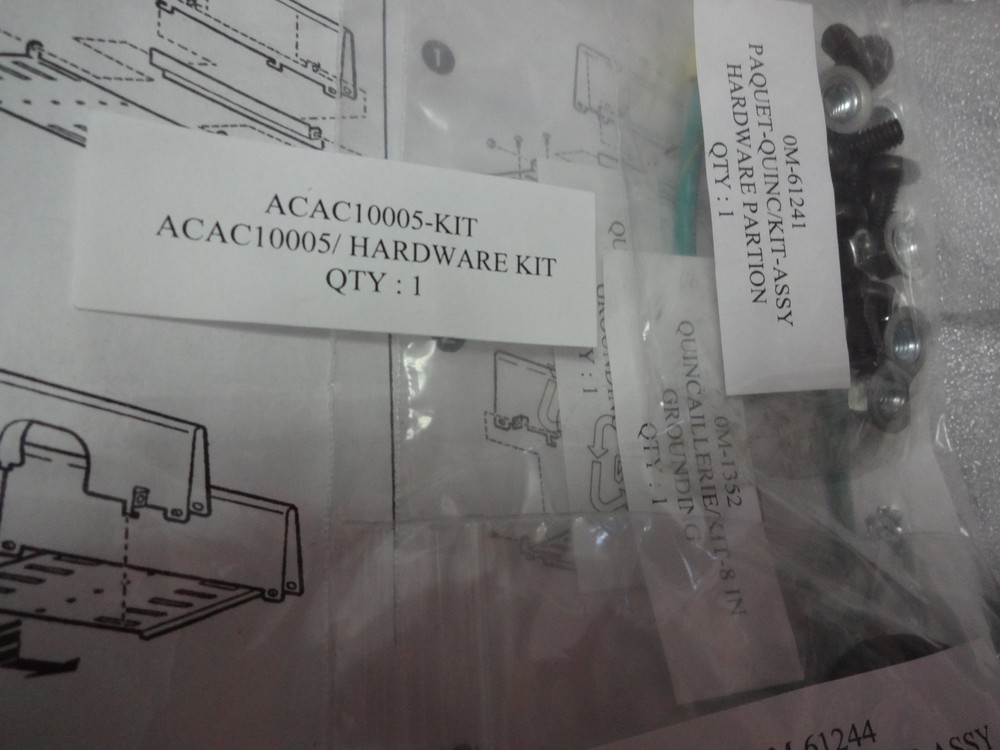 Apc Acac10005 Inrow Sliding Bridge Partition Data Cable 300mm