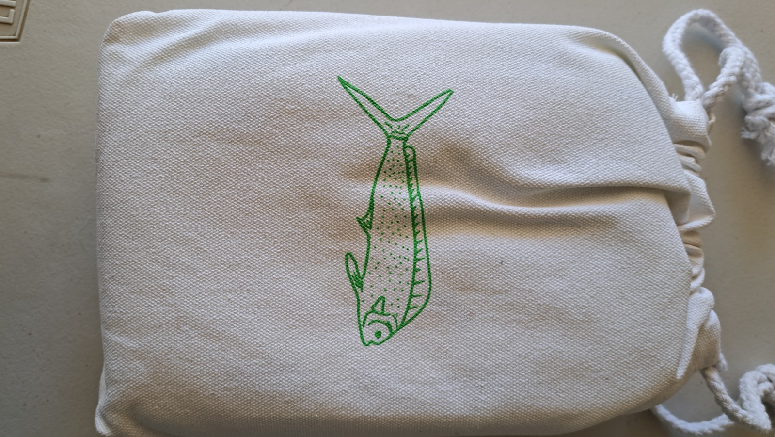 PADI Recycled Plastic Travel Beach Towel XL 31” x 63” NEW