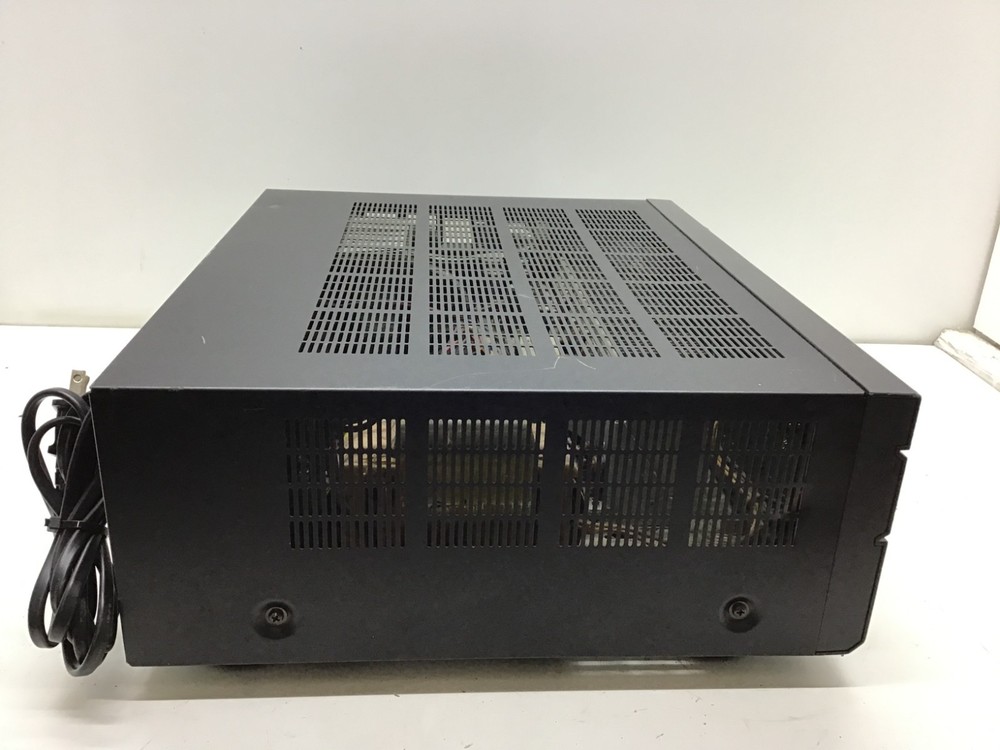 Yamaha HTR-5640
