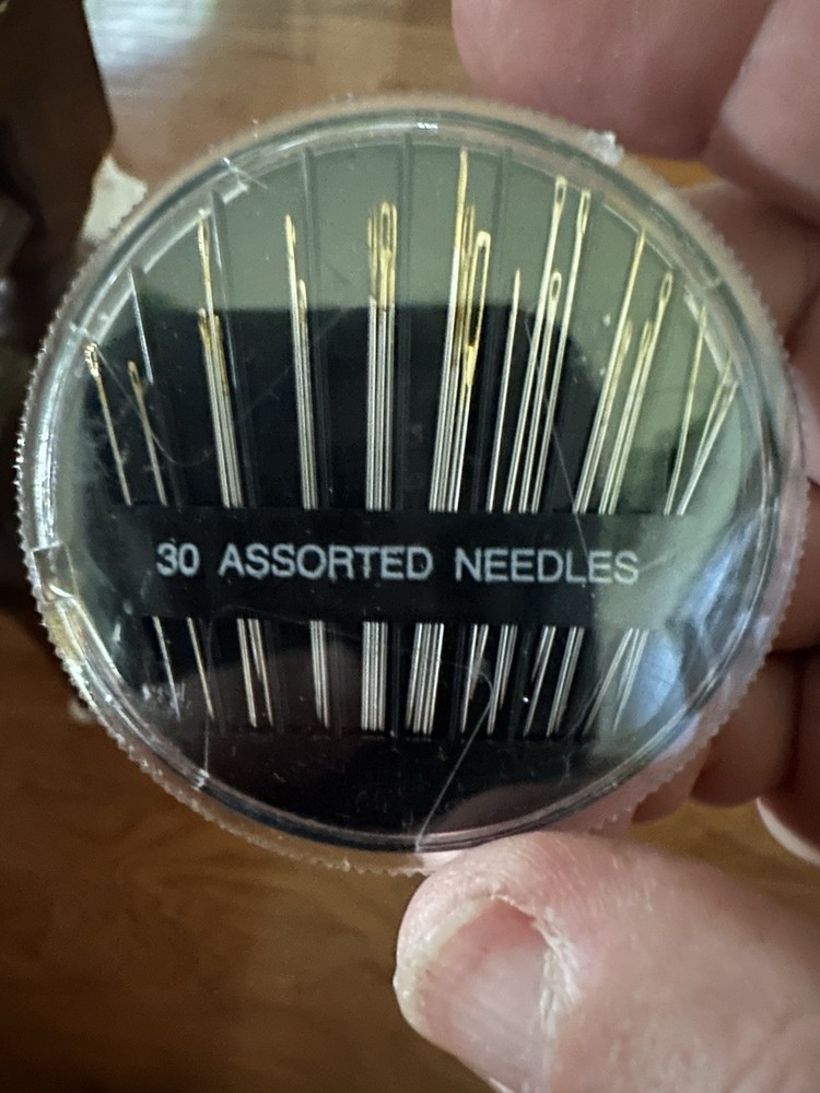 24 Unused Assorted needles gold eye - DOES NOT CONTAIN 30