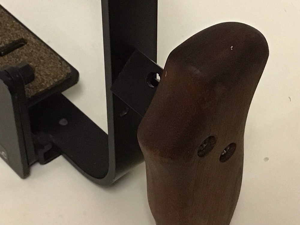 STROBOFRAME RL/C Camera Flash Bracket Designed For 35mm & 645 Cameras