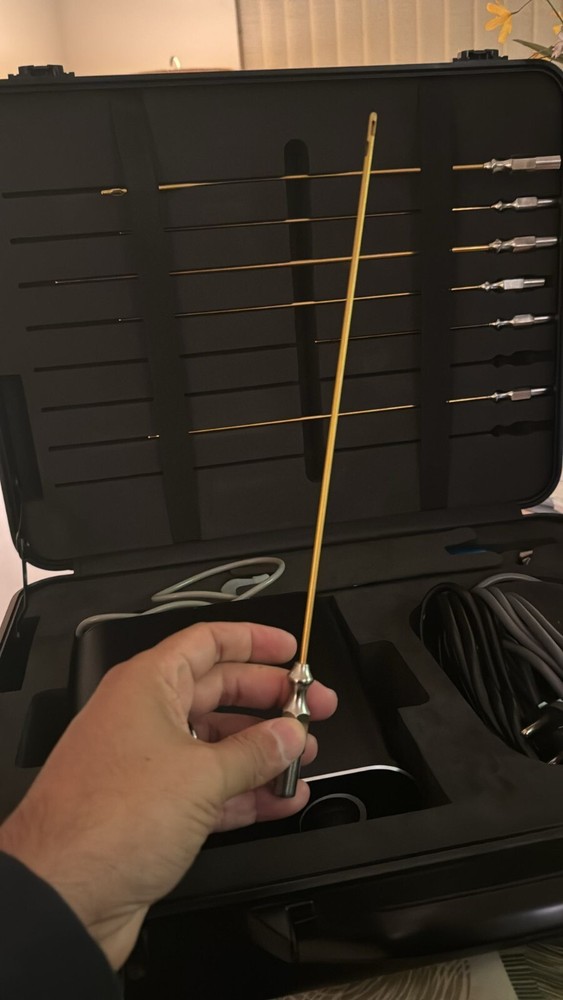 VibroLypo Liposculpture: Assisted vibration liposuction device