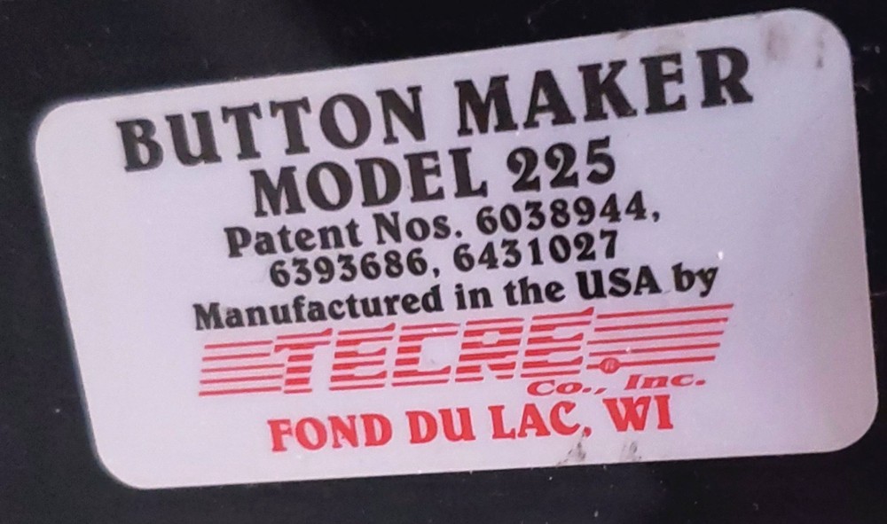 Tecre 225 Manual Button Maker 2.25” Button Maker VERY EXCELLENT CONDITION