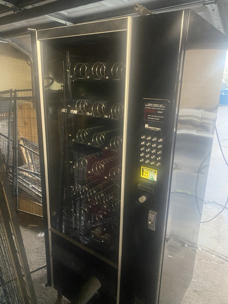 VENDING MACHINE FOR SALE!