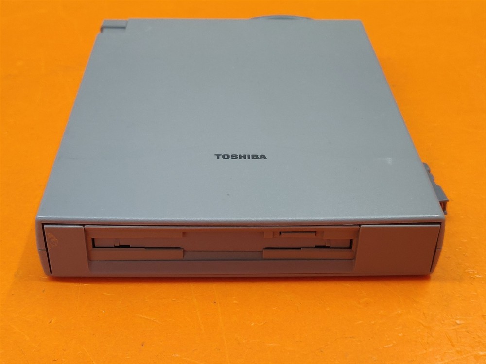 ⭐️⭐️⭐️⭐️⭐️ Toshiba External FDD Floppy Disk Drive Attachment Case