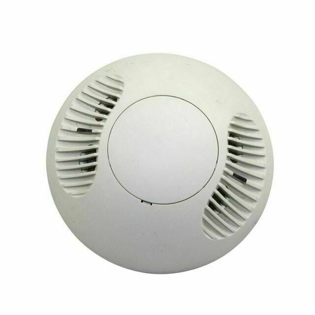 IntelliDAPT Motion Sensor Ceiling Light Ultrasonic PIR Dual Tech 2000 Sq Ft