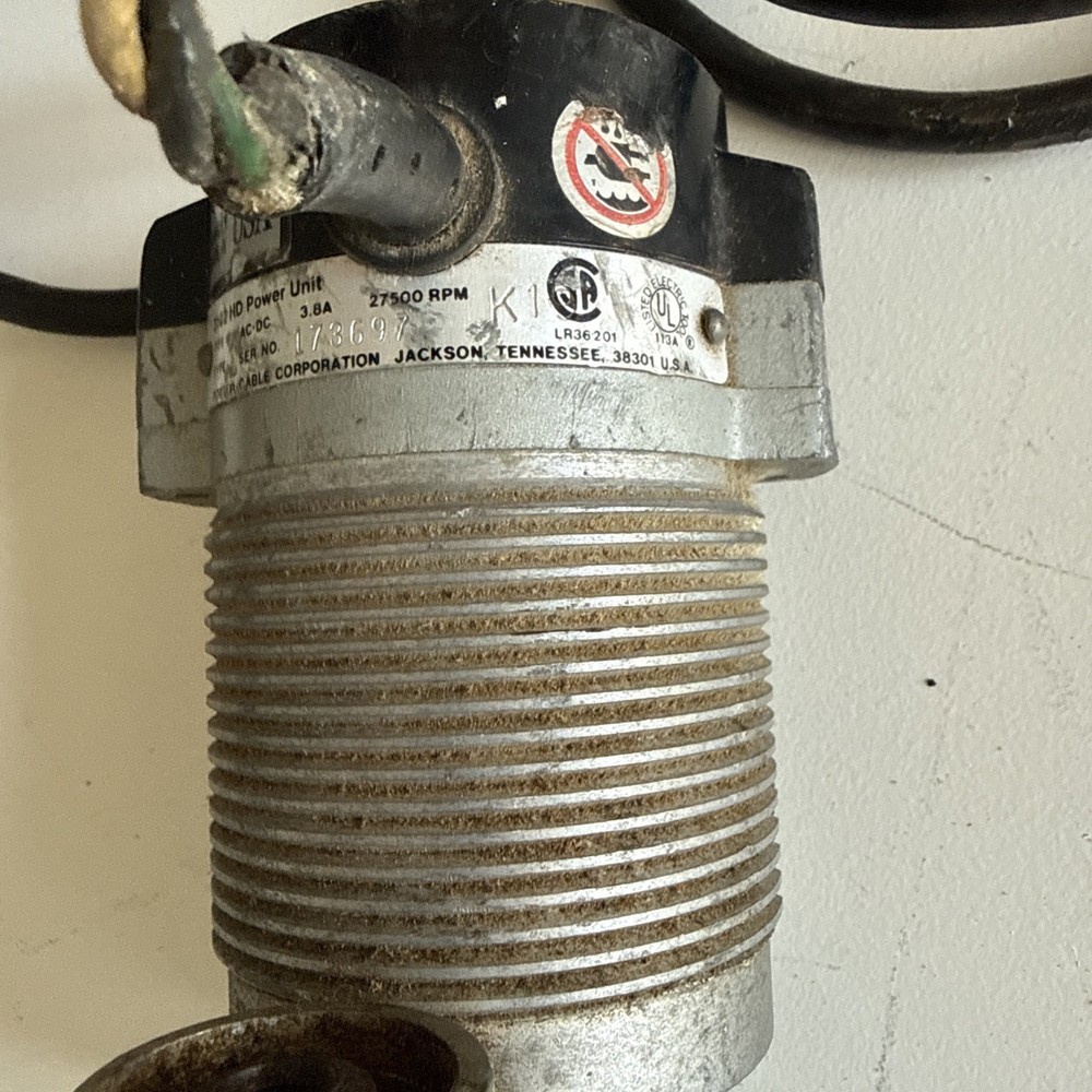 vintage Porter-Cable Model 3102 HD laminate trimmer with offset base.