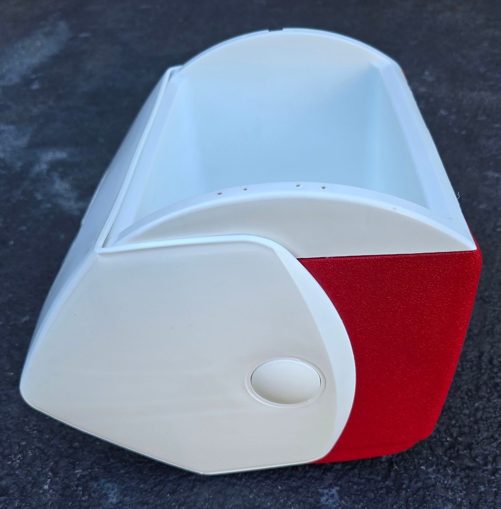 SNAP-ON TOOLS IGLOO COOLER RED & WHITE NEW