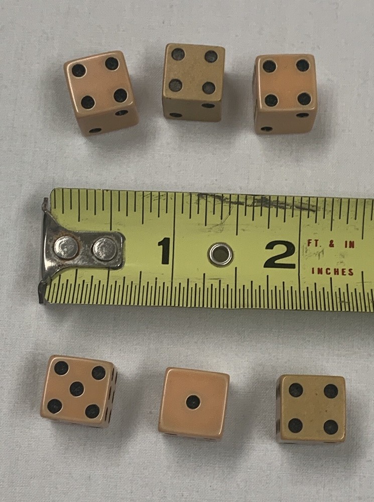 Bakelite Dice 6 Pieces Butterscotch Square Black Dots 1/2"
