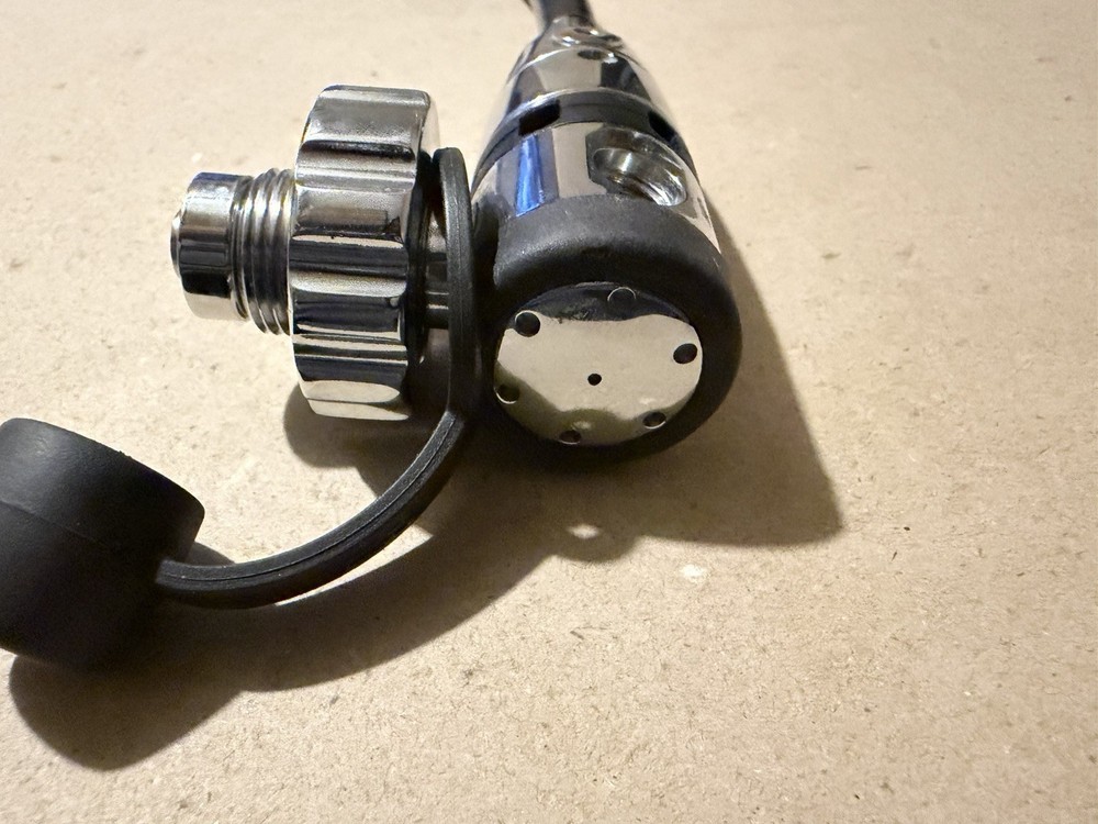 Atomic Aquatics B1 First & Second Stage (Swivel)(Titanium 2nd)(Din) READ!