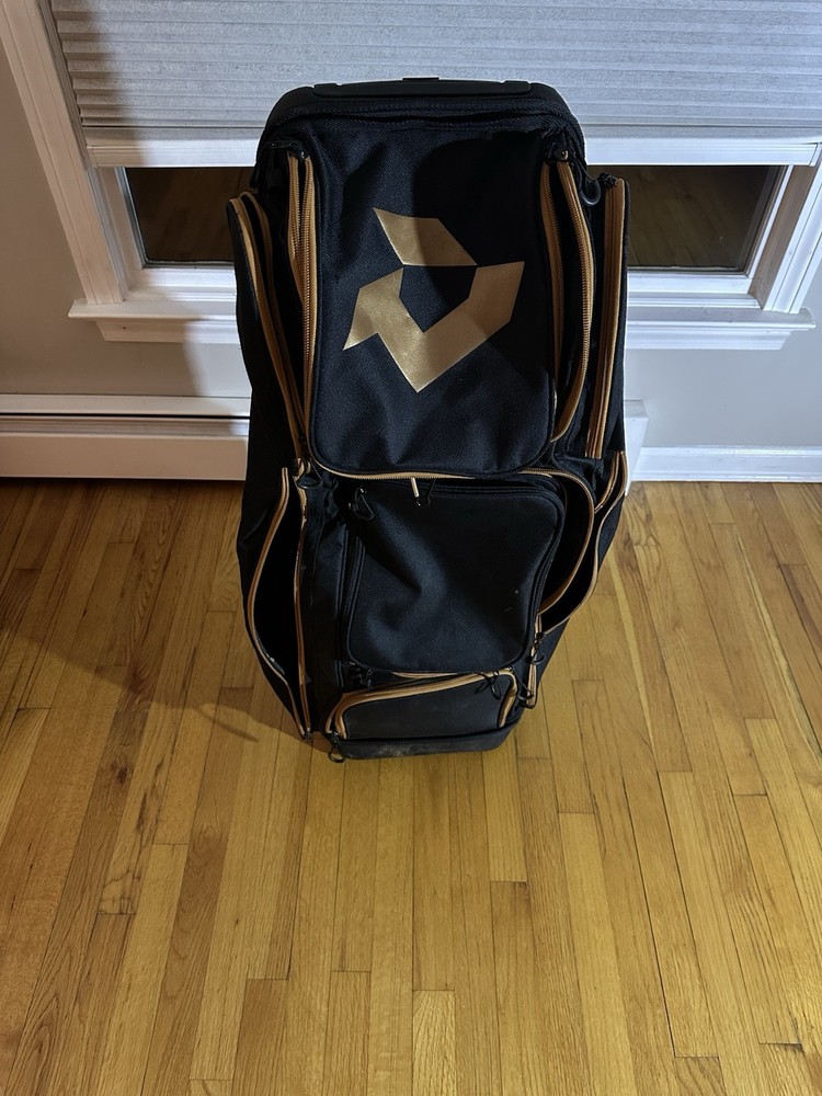 DeMarini Spec Ops Frontline V2 Wheeled Bag