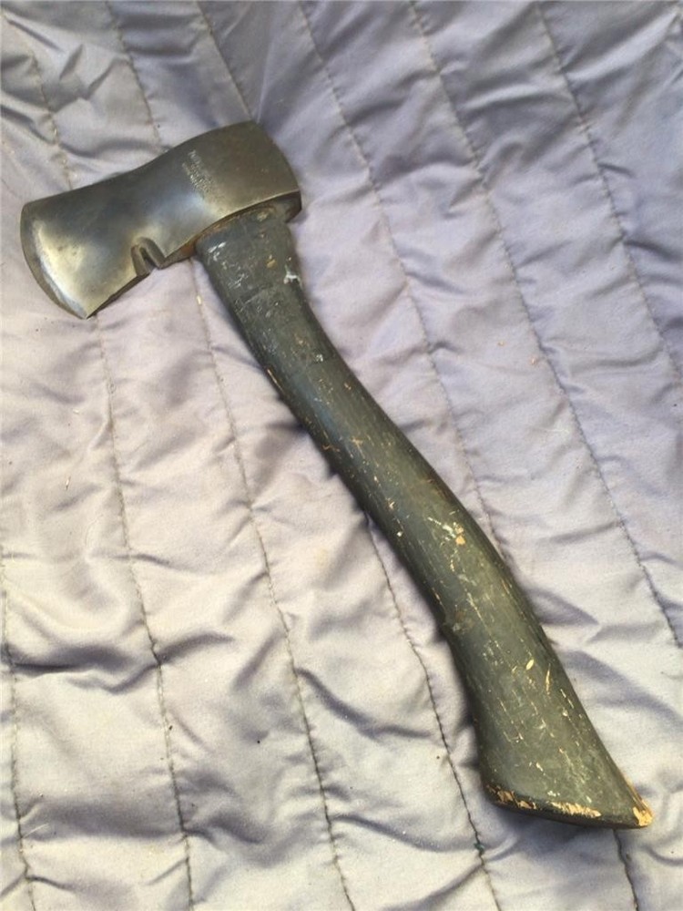 WINCHESTER TRADEMARK HATCHET