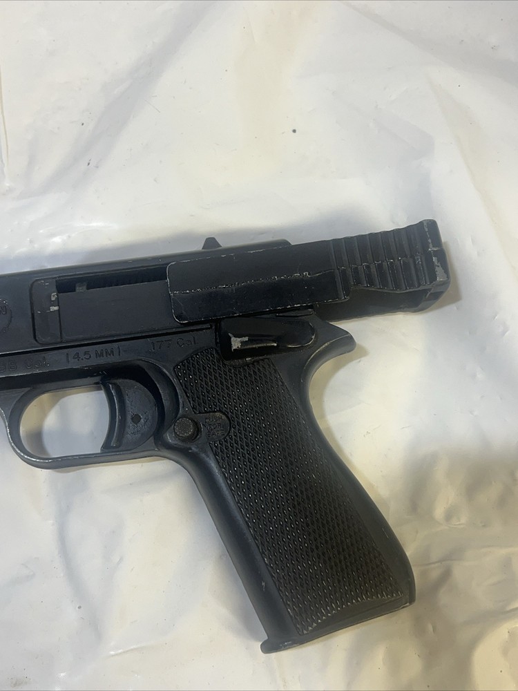 Crosman Marksman Repeater BB Gun