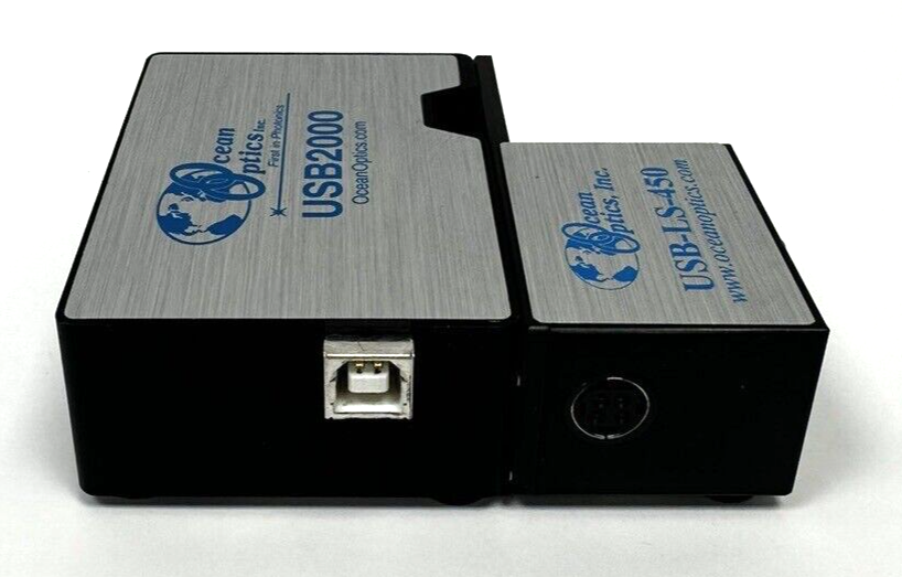 Ocean Optics Inc. USB2000 FiberOptic Spectrometer & USB-LS-450 Blue Light Source